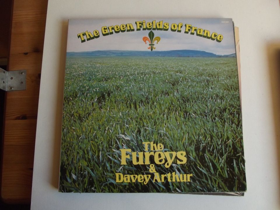 LP Vinyl  The Fureys & Davey Arthur, Green Fields Of France  NM in Bielefeld