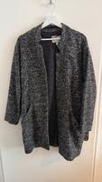 Tchibo Strickjacke Gr. 36 Schwarz weiß meliert Taschen Bayern - Schwarzenbruck Vorschau