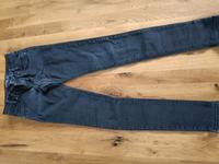 Jeans Damen schwarz W34 L36 extra lang slim Niedersachsen - Schiffdorf Vorschau