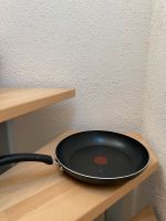 Tefal Pfanne mit Griff Durchmesser 28cm schwarz Nordrhein-Westfalen - Ratingen Vorschau