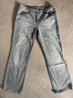 Damen Jeans grau Gr. 44 weit geschnitten Dresden - Dresden-Plauen Vorschau