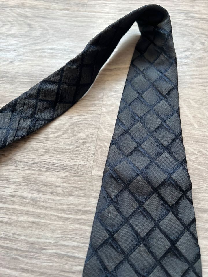 Krawatte Profuomo 50% Seide 50% Nylon in Krefeld
