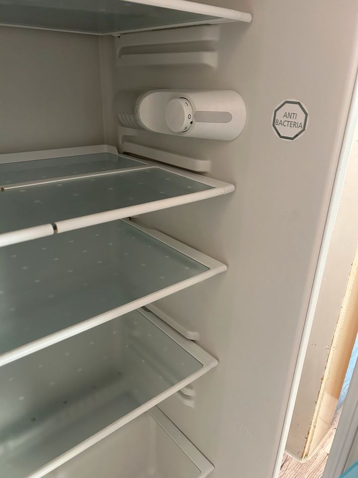 Einbaukühlschrank - Siemens in Weinsberg