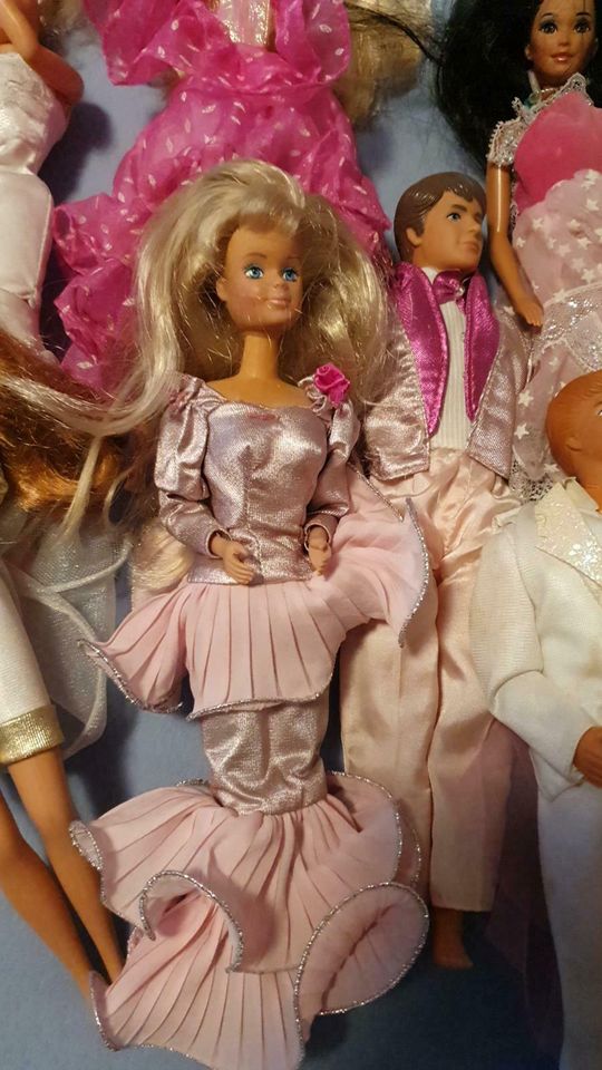 Barbies u Ken 10Stck in Kelberg