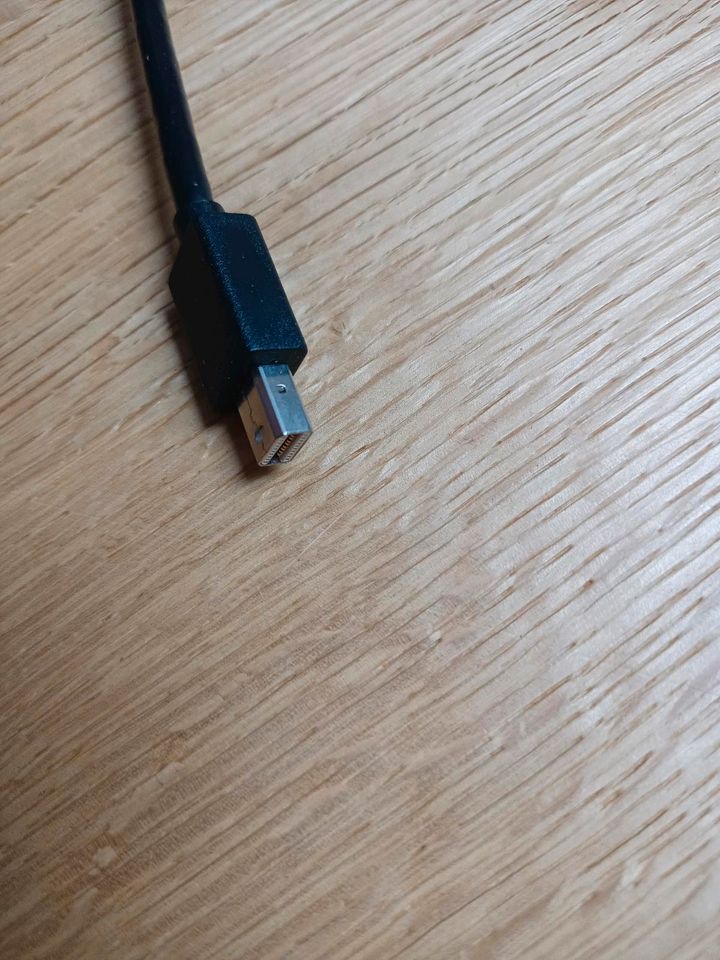 Lenovo Mini Display Port to VGA Adapter in Friedrichshafen