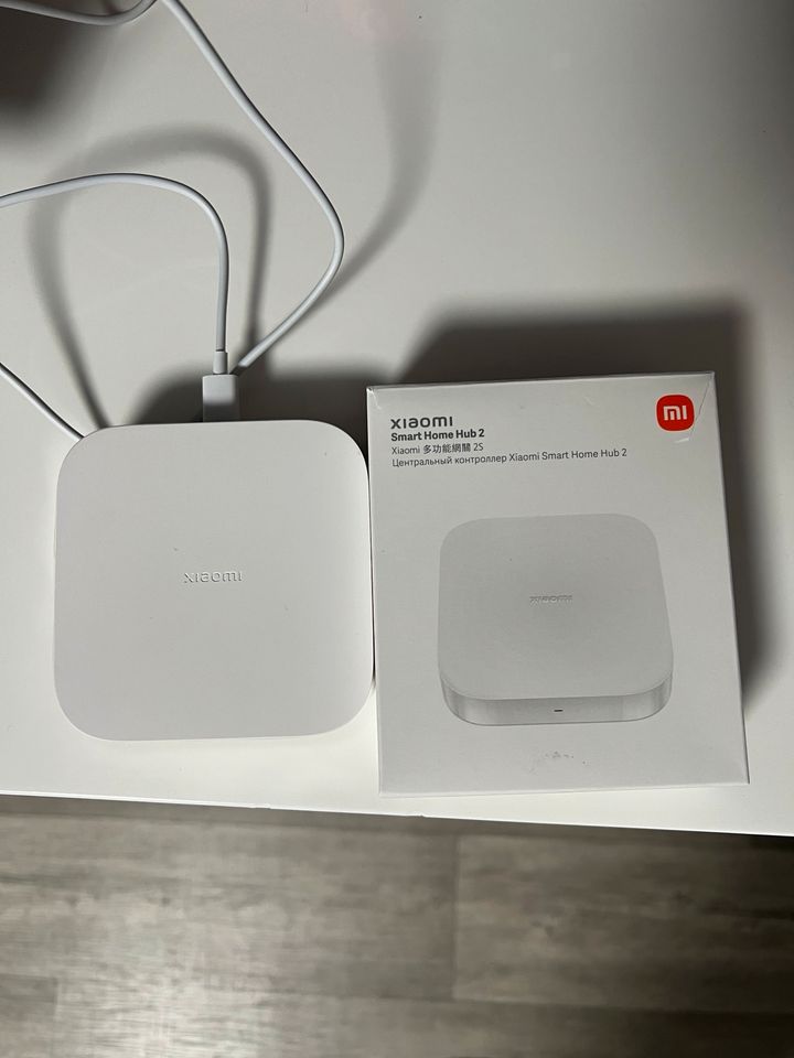 Xiaomi Smart Hub 2 / Gateway / Zigbee in Hamburg