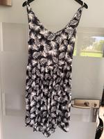 Sommerkleid Größe 36/38 Hessen - Eltville Vorschau