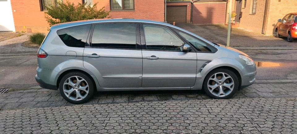 Ford smax 7 sitzer in Kerpen