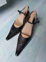 Tolle Schuhe / geschlossene Sandalen/ Pumps Brandenburg - Altlandsberg Vorschau