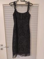 wunderschönes schwarzes Kleid mit Rosenmotiv - Größe 42 Bayern - Eitting Vorschau