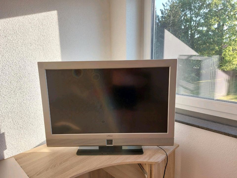 Fernseher Metz in Biberach an der Riß