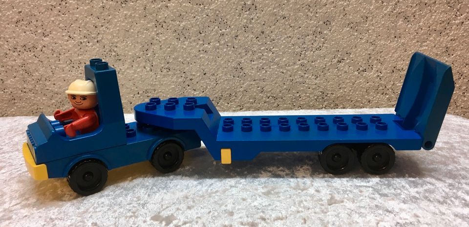 LEGO Duplo verschiedene Fahrzeuge Einzelteile in Westerrönfeld