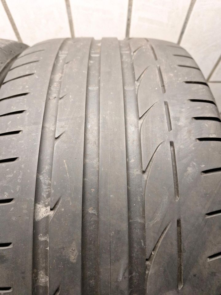 2x 255/40 R18 95Y Bridgestone RunFlat Sommerreifen in Böblingen