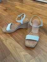 Sandalen von Unisa, beige, Gr.37, ungetragen Baden-Württemberg - Flein Vorschau