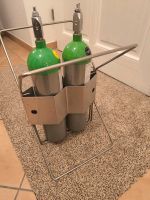 Zwei Flaschen für Gase inklusive Ständer Bremen - Oberneuland Vorschau