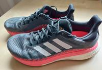 Adidas Solar Glide Laufschuhe Größe 42 Niedersachsen - Twistringen Vorschau