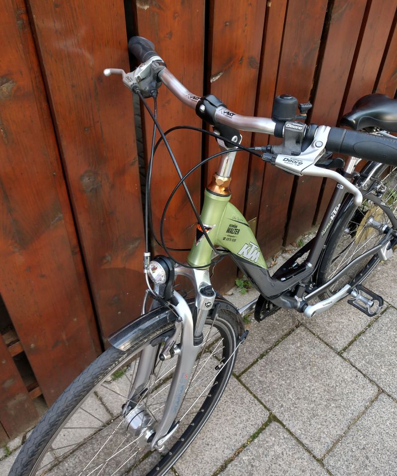 Damen Trekkingrad Gr XS S passt 150-165cm Tiefeinsteiger Damenrad in München