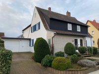 Gemütliche Eigentumswohnung im Zweifamilienhaus - zentrale Wohnlage und eigener Garten in Lübbecke! Nordrhein-Westfalen - Lübbecke  Vorschau