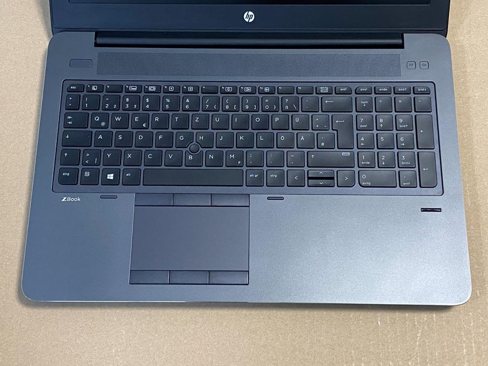 HP ZBook 15 G3 Core i7-6700HQ 32GB RAM 768GB SSD Quadro M1000M in Markneukirchen