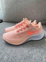 NEU Sportschuhe NIKE AIR ZOOM PEGASUS Gr. 37,5 Hessen - Neu-Isenburg Vorschau