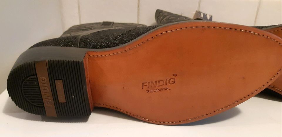 Cowboy-Stiefel aus Stachelrochenleder zu verkaufen in Hamburg