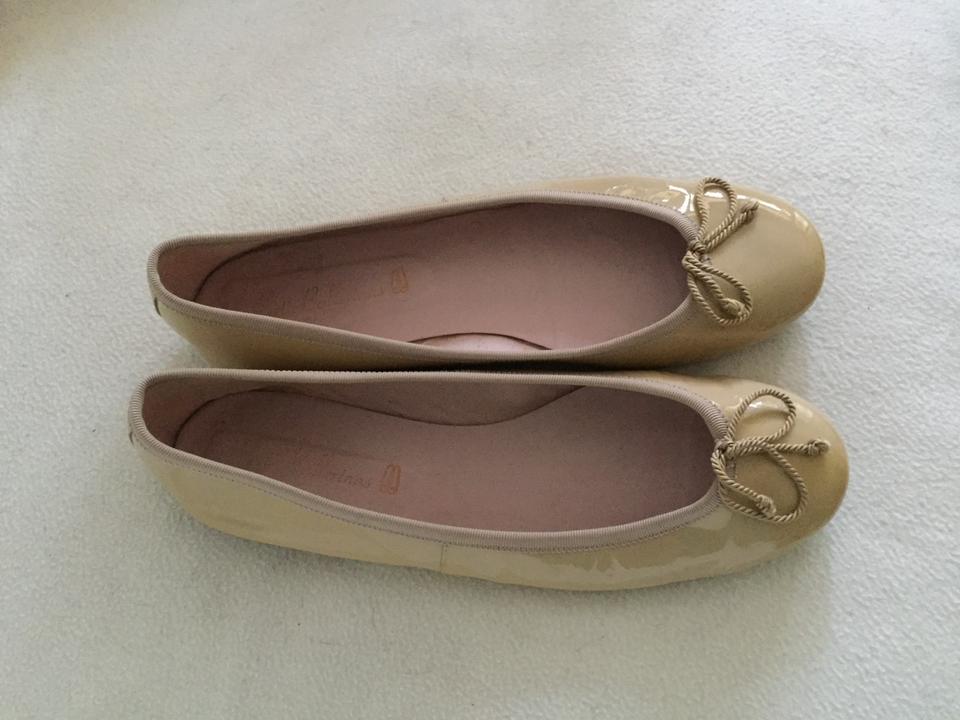 Ballerinas Pretty Ballerina 41  beige Lackleder neuwertig in München