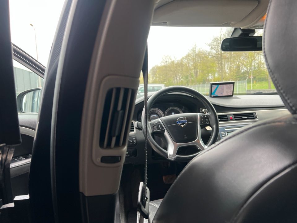 Volvo S80 D5 neues model 211 PS GEARTRONIC CLIMA NAVI in Gronau (Westfalen)