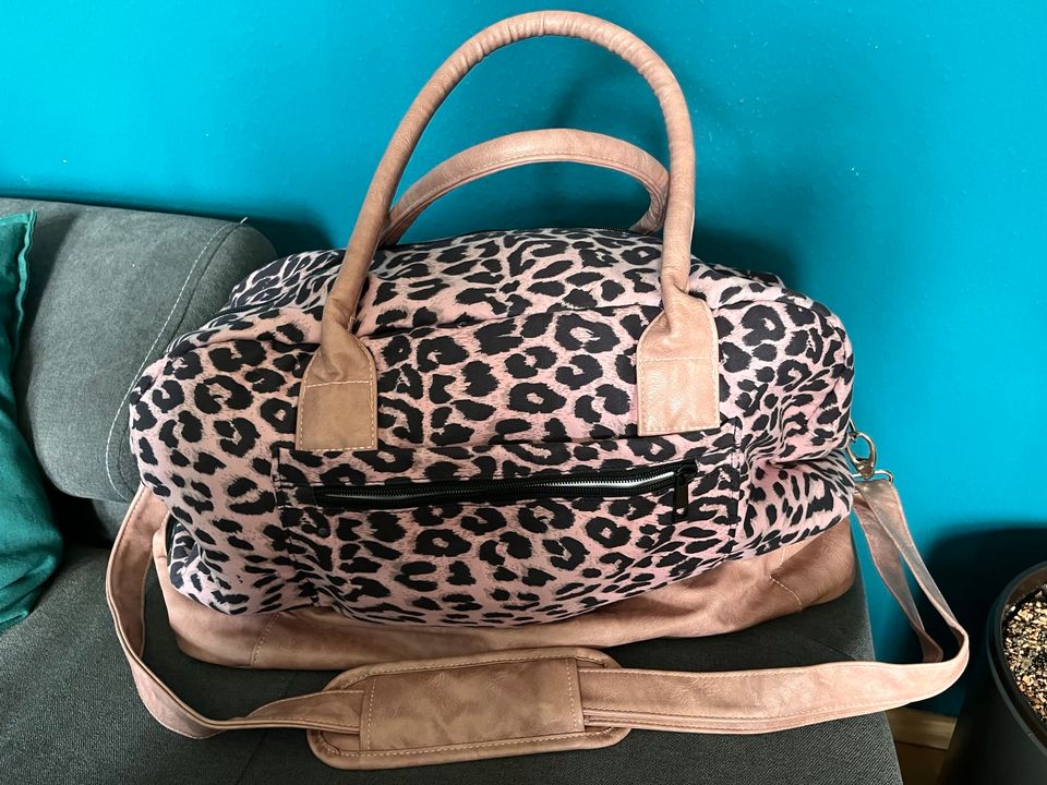 Weekender Reisetasche mit Schuhfach in Dresden