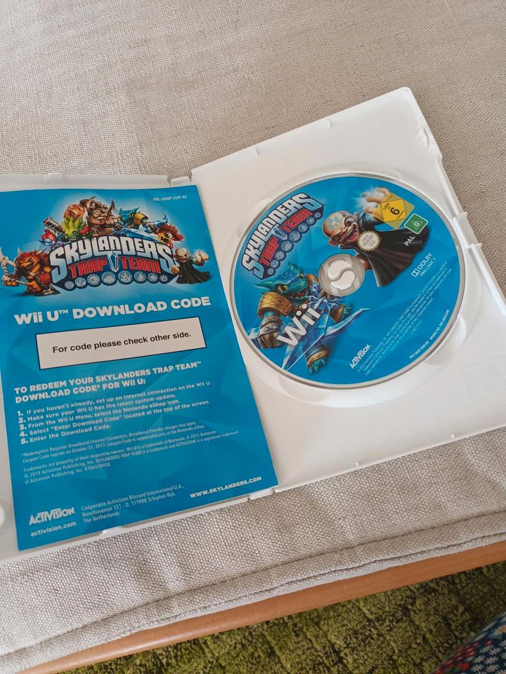 Skylander Spiel Wii mit Portalen und Figuren in Weiterstadt