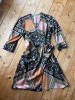 Intrend (max Mara) Wickelkleid knielanges Kleid Sommerkleid Bayern - Traunstein Vorschau