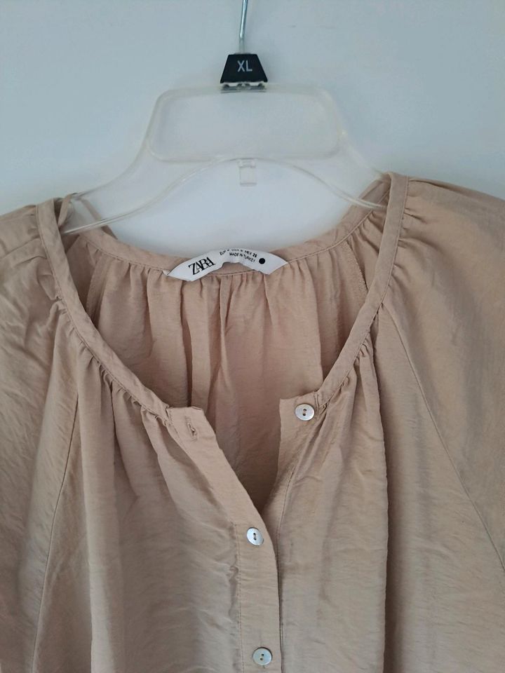 Zara Beige SommerKleid in Vöhringen