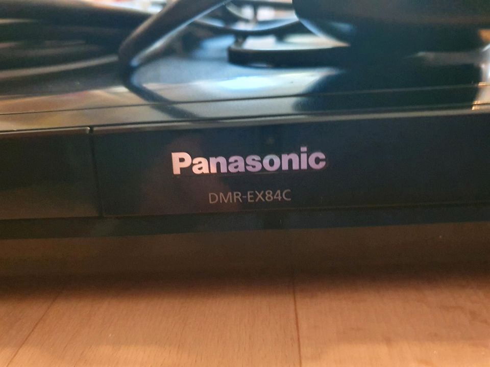 Panasonic DMR-EX 84 C Festplattenrekorder in Frankfurt am Main