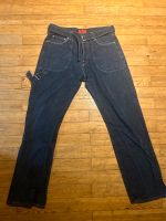 Hugo Boss aufällige Jeans mit Gürtel W32 L34 Bayern - Immenreuth Vorschau