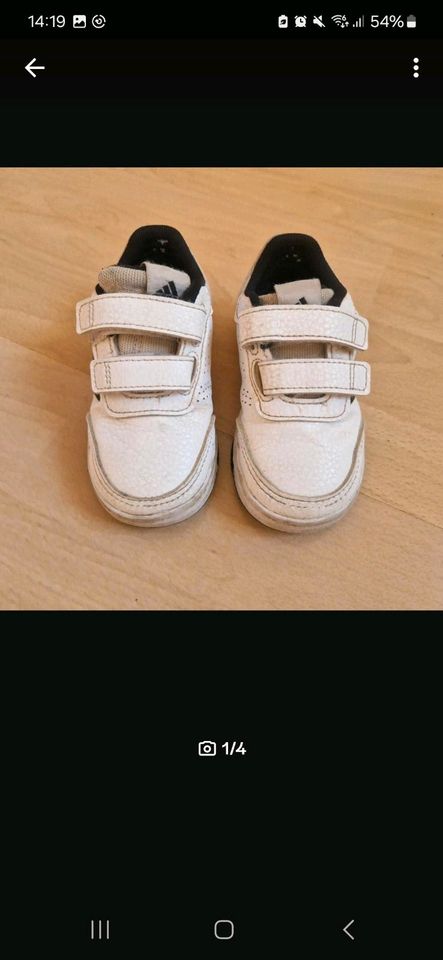 Adidas Baby Schuhe/Sneaker Größe 21 in Osthofen