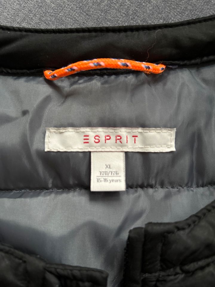 Esprit Mädchen Jacke in Wadern