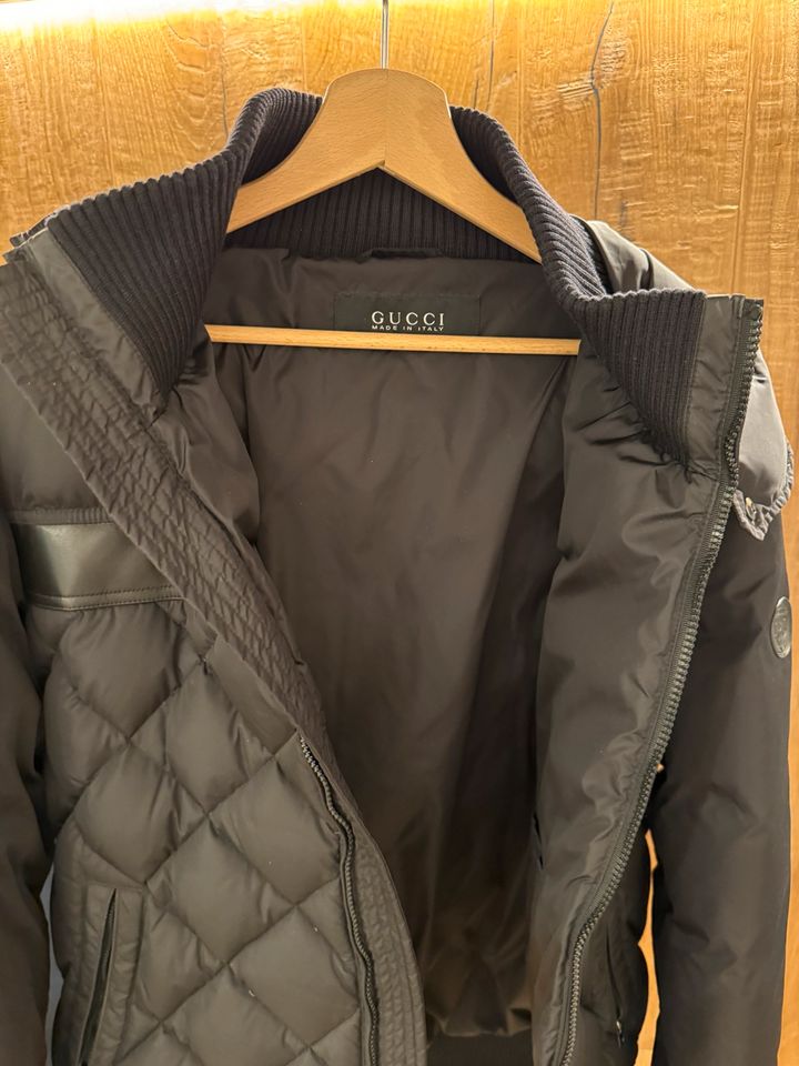 Gucci Winterjacke in Stuttgart