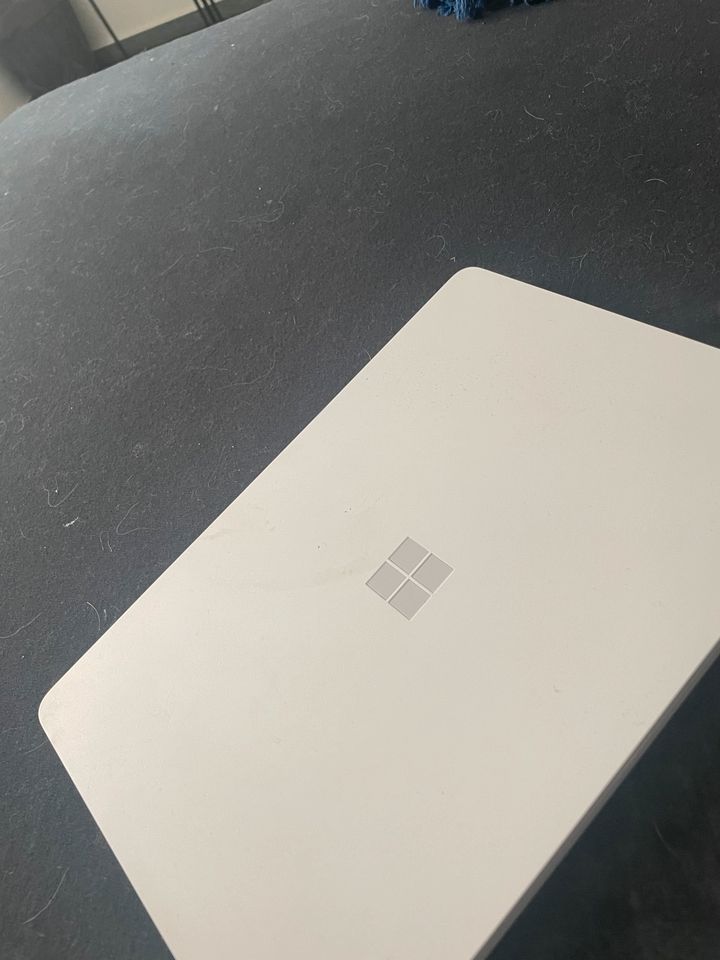 Microsoft Surface Laptop in Salzwedel