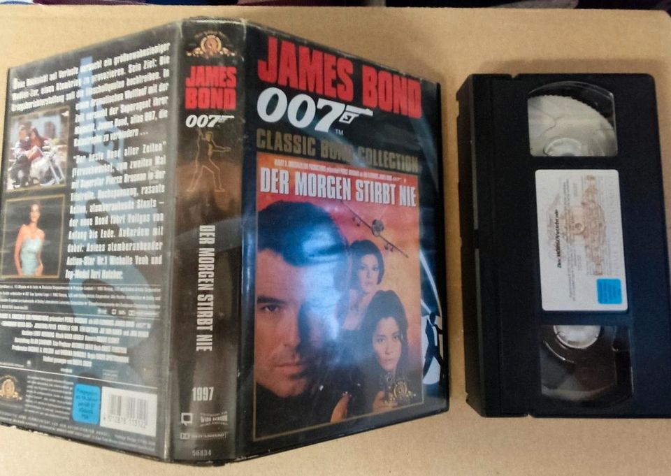 VHS Kassetten - Klassiker - Disney, James Bond, Forest Gump, uvm in Bamberg