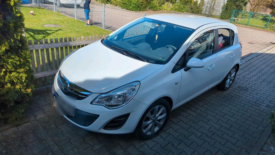 Opel Corsa D Flex 1.4 Sitzheizung Tempomat Lenkradheizung in Nersingen