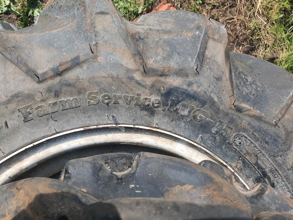 Räder Felgen 6x150 9,5x16 Zoll Kleintraktor ISEKI Kubota Reifen in Pegnitz