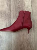 Damenstiefel 36 Nummer rot NEU Niedersachsen - Uelzen Vorschau