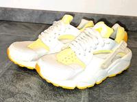 Nike Air Huarache US 6,5 (37,5) Auflösung Sneakersammlung Brandenburg - Schönefeld Vorschau