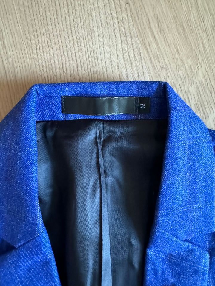 Anzug dunkelblau in Offenbach