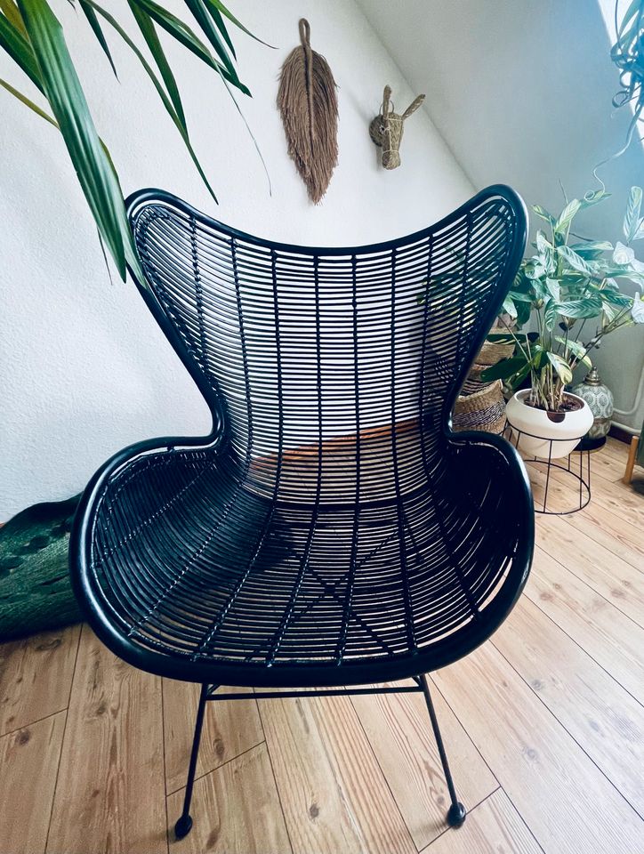 Original HK living Egg chair Rattan schwarz in Berlin