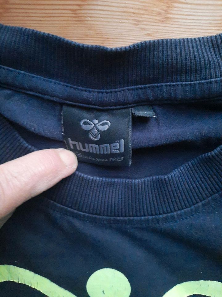 Hummel T-shirt Shirt Sportshirt Handball blau Gr. M in Lübeck