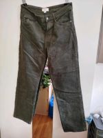 Cordhose, Hose, dunkel grün, H&M, Größe EUR 42 Niedersachsen - Diepholz Vorschau