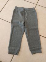 H&M Mädchen Unisex Jogginghose grau Gr. 86 - NEU Hessen - Weilmünster Vorschau