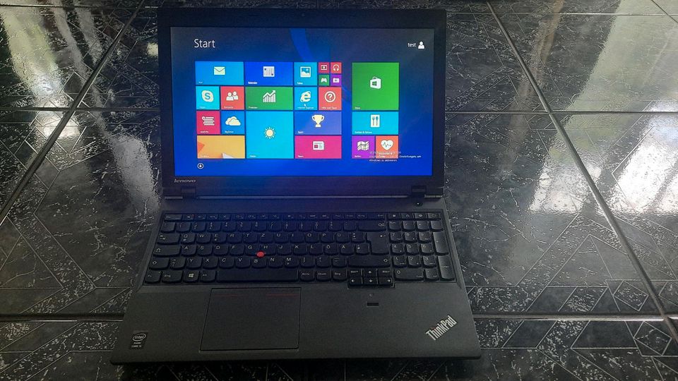 Laptop Lenovo ThinkPad i-5 2,50 Ghz+4GB+500Gb win 8.1 pro in Berlin