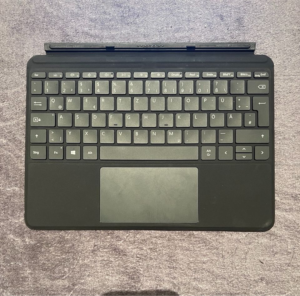 Microsoft surface go 2 64 gb + Type Cover Tastatur in Seevetal