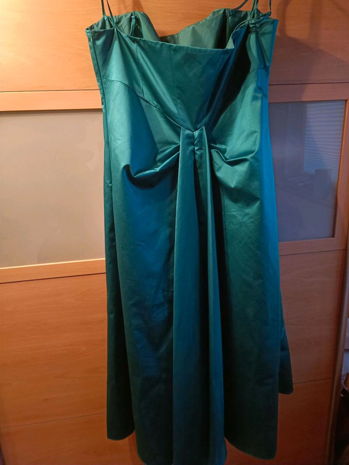 Abendkleid türkis Größe 46/48 in Finnentrop